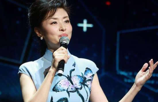 周涛的女儿怎么了 周涛为什么退出央视