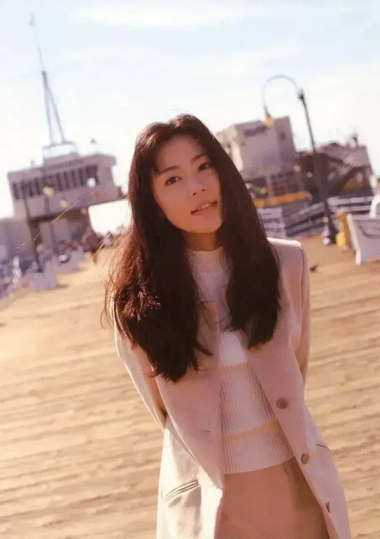 绝美气质木村佳乃ins图集：日本影视史上最斩男御姐！