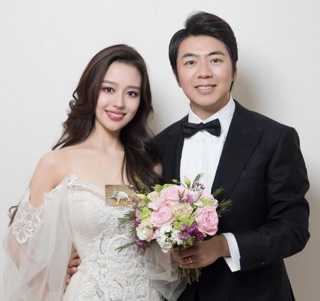 郎朗首次回应机场行李事件，喊话妻子太宠溺自己，还说别害他？