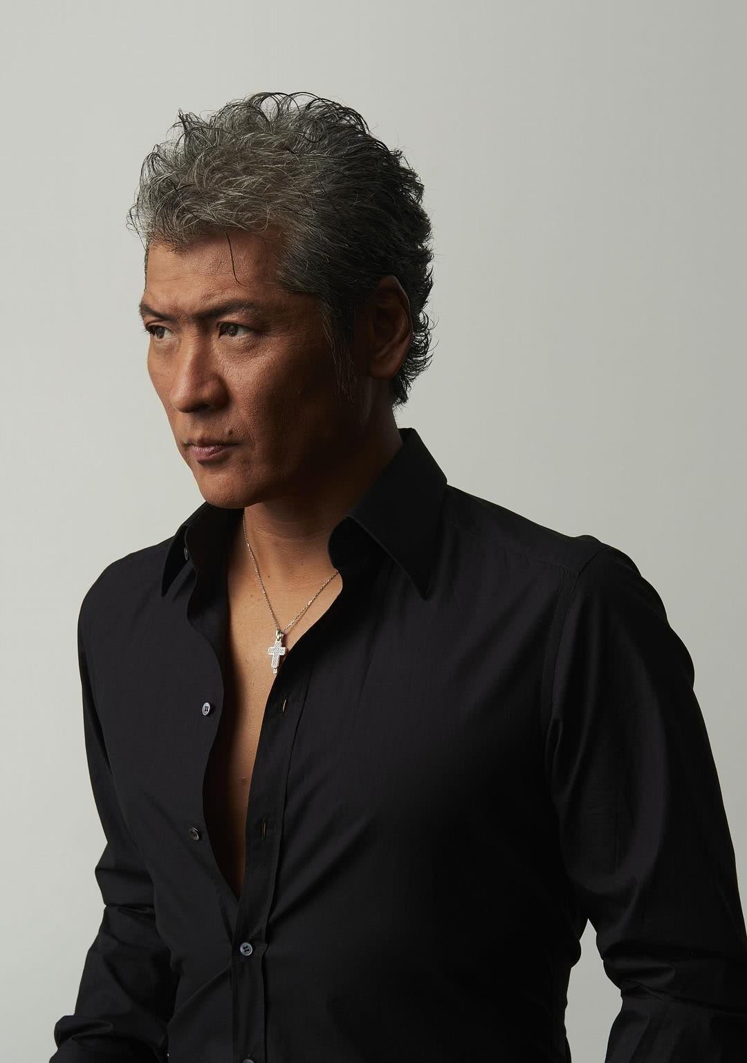 吉川晃司个人资料写真作品