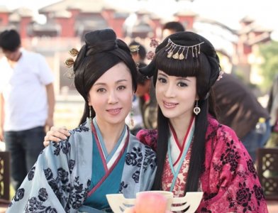 ​傅艺伟金巧巧撞脸事故真实关系揭秘 傅艺伟儿子个人资料