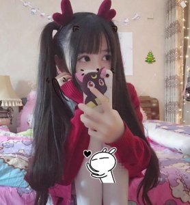 ​蔡萝莉旧照被扒，真实颜值“不堪入目”，“乔碧萝一代”？