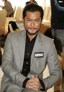 ​卓伟称古天乐公益活动都是假的？ 捐赠都是作秀!