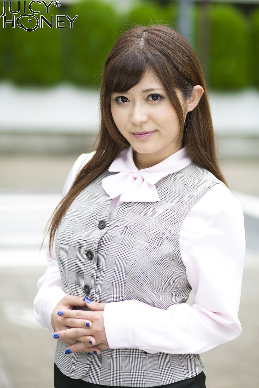 佐藤遥希个人资料写真作品