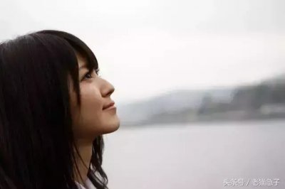​日本女演员铃木爱理美图分享，清纯秀美的小家碧玉！