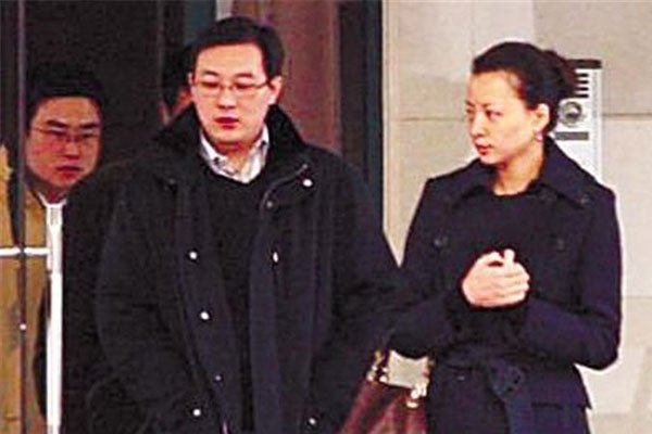 董卿老公是谁什么身份 当年隐藏了密春雷4年