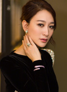 未知（李小冉饰演）