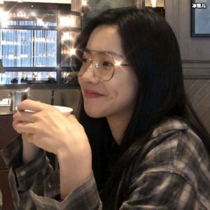 ​庄达菲什么来头 详细个人资料揭秘她家很有钱吗