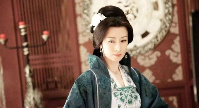 王凯和刘敏涛结婚了吗（“小巩俐”刘敏涛凭什么中年翻红）