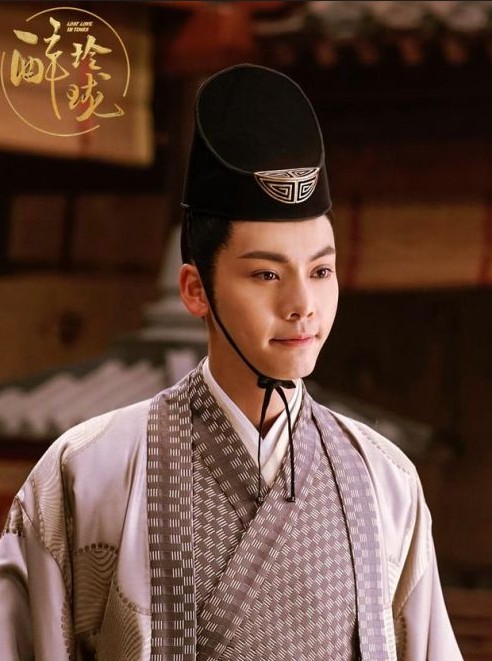 陈伟霆个人资料年龄(大师兄陈伟霆个人简介)