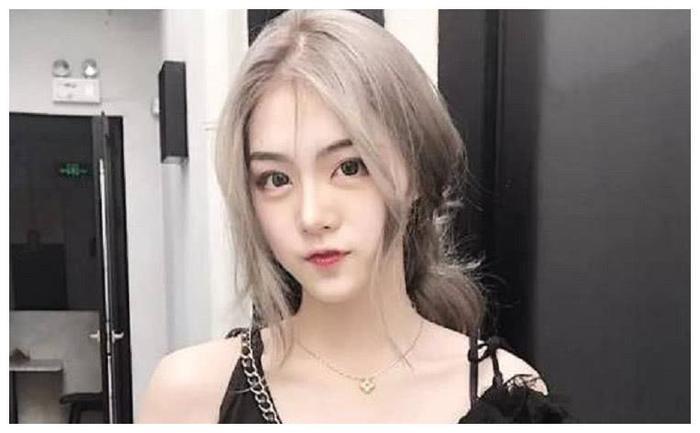 王乐乐女友的颜值大对比,百搭女神杨清柠排第二,第一从未公开过