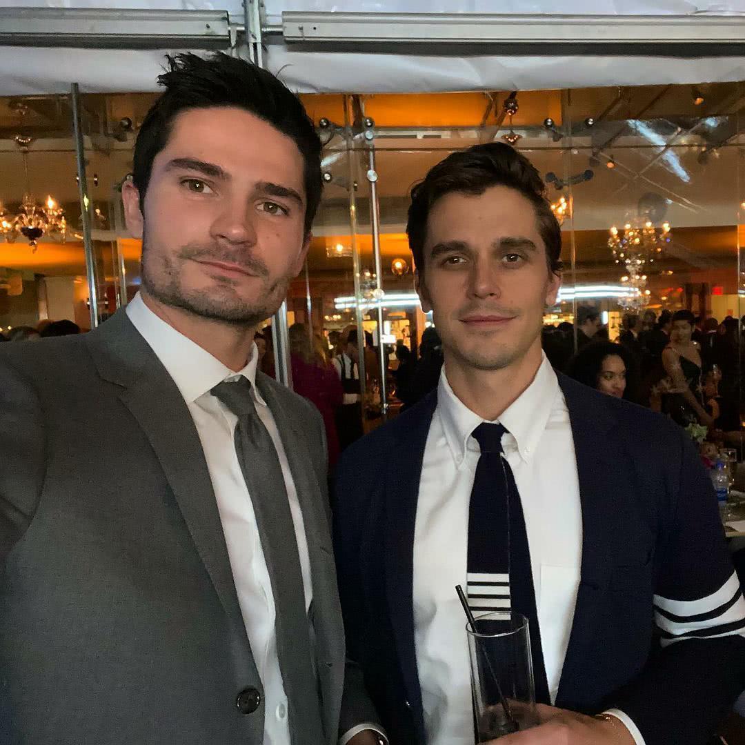 安东尼·波罗夫斯基个人资料写真作品