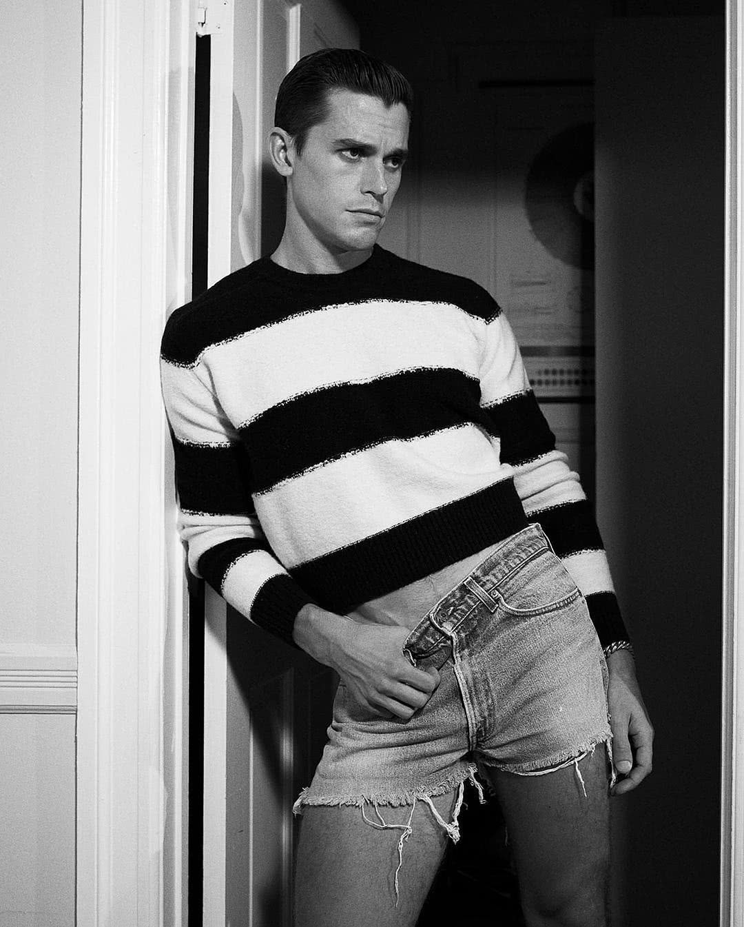 安东尼·波罗夫斯基个人资料写真作品