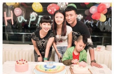 ​胡军的老婆，王艳胡军