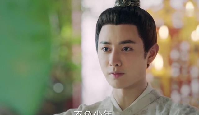 于朦胧整容前后对比照（满屏整容脸演员别再动脸了）