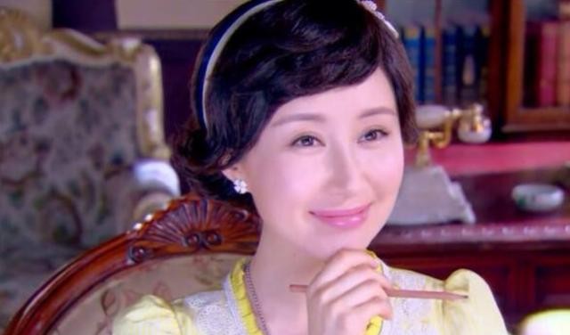 于朦胧整容前后对比照（满屏整容脸演员别再动脸了）