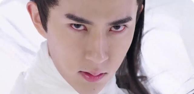 于朦胧整容前后对比照（满屏整容脸演员别再动脸了）