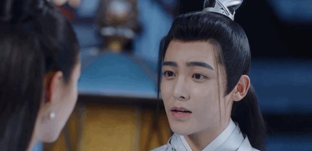 于朦胧整容前后对比照（满屏整容脸演员别再动脸了）