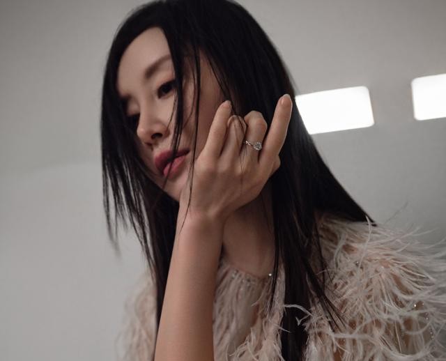 于朦胧整容前后对比照（满屏整容脸演员别再动脸了）