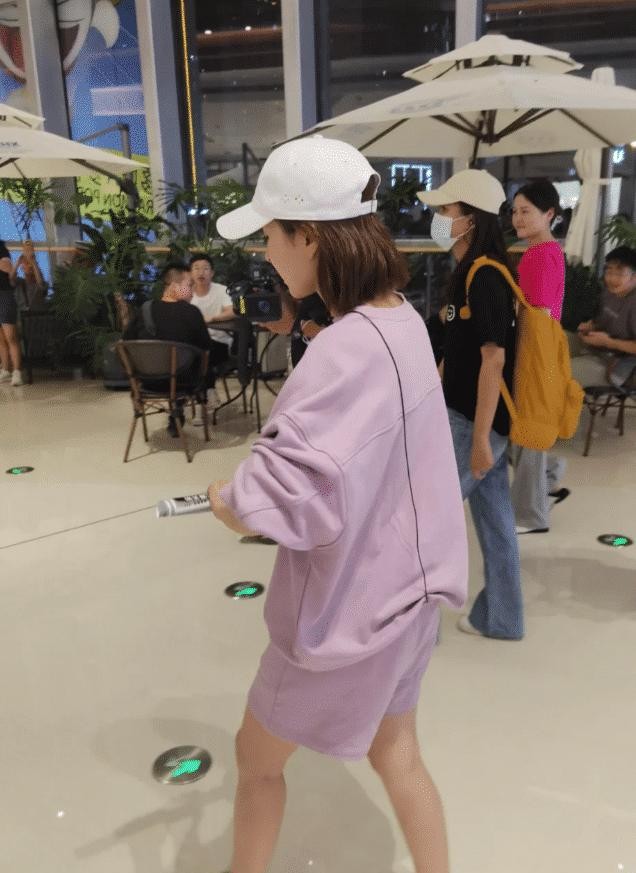 吴昕个人资料身高(162的吴昕现实中长啥样)