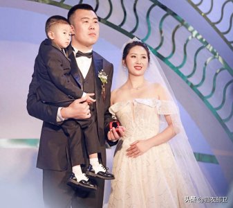 ​韩德君妻子朱悦荧：放弃职业模特照顾家庭，韩德君宠溺无比！