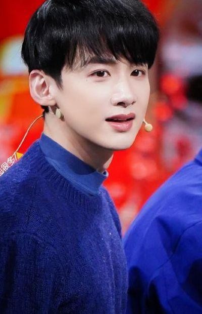 白敬亭个人资料简介(白敬亭个人资料简介图片)