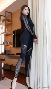 ​清纯美少女大胆日系私房艺术写真