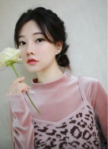 ​冯提莫回归《蒙面唱将》，一段黄梅戏惊艳众人，这次是真猜不出了