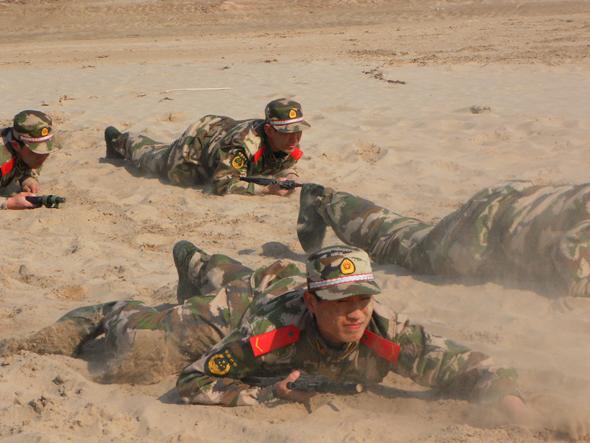 新兵多久可以用手机 新兵连能使用手机吗