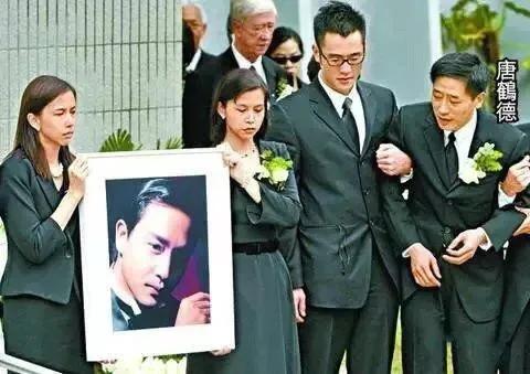 张国荣个人资料简介及简历(张国荣和唐鹤德的“惊世爱情”,63岁的唐鹤德一生未娶)