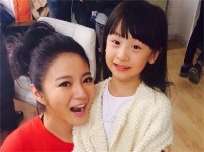 ​田雨橙小时候照片(小时甜美可爱)