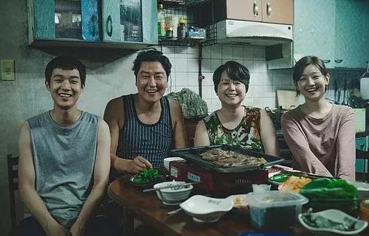 韩国电影寄生虫最后谁死了 男主为什么要杀死老板