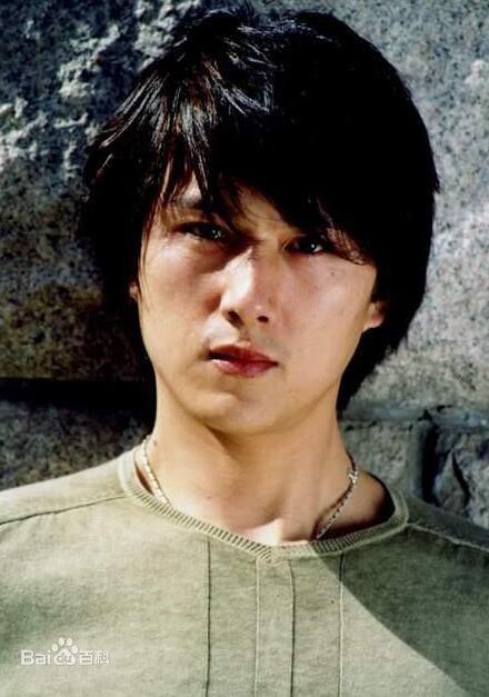 卢星宇男,卢星宇老婆叫什么(卢星宇的照片) 卢星宇男,卢星宇老婆叫什么(卢星宇的照片)