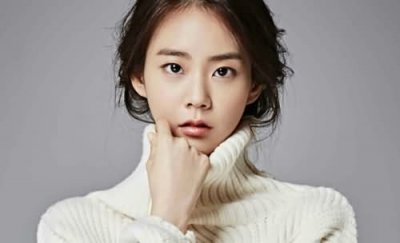 ​韩胜妍的资料和背景 许英智韩胜妍太像了