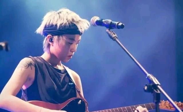 周迅窦靖童实锤结婚?(传窦靖童公开承认同性恋出柜)