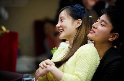 ​李小璐贾乃亮最近的情况(查看李小璐和贾乃亮最近的情况)