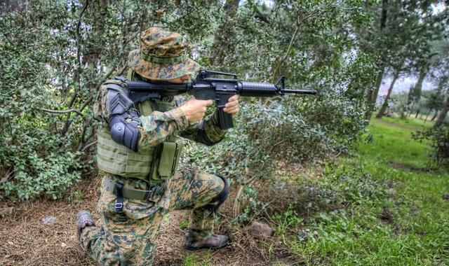 精忠报国,当代岳飞!致敬英雄……