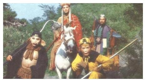 沙僧闫怀礼去世时，非等八戒到场才肯闭眼，八戒到场只说了1句话