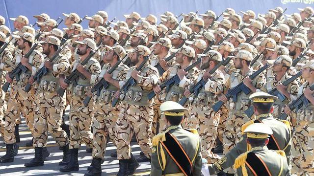 暴徒拘捕又释放,伊朗出招让西方如坠云雾里!对手:做出极坏榜样