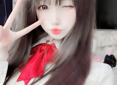 ​贝克汉姆结婚照（贝克汉姆一家组团秀恩爱）