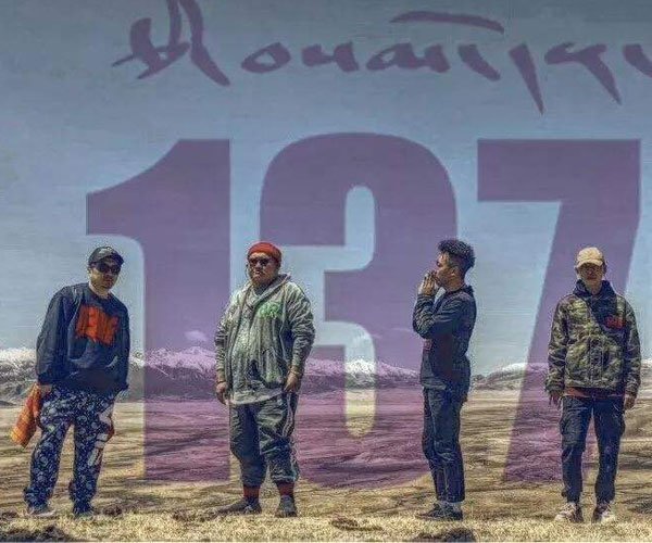 fly中文谐音歌词 看了歌词真的捧腹大笑