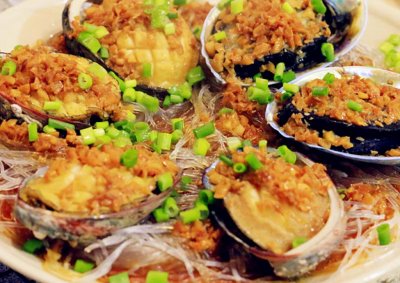 ​鲍鱼怎么做才好吃简单的做法 过年鲍鱼这么做，步骤简单，口感好