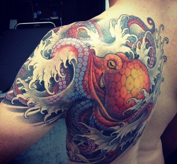 亮爆眼球的八爪鱼纹身