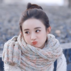 ​赵丽颖早期旧照合集，甜度爆表的萌妹，最甜初恋来袭