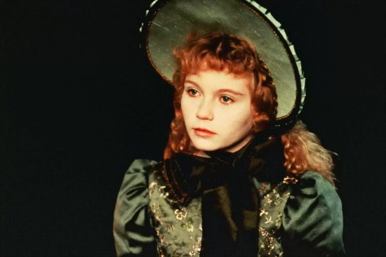 经典吸血鬼题材电影有哪些(盘点全球吸血鬼电影TOP10)