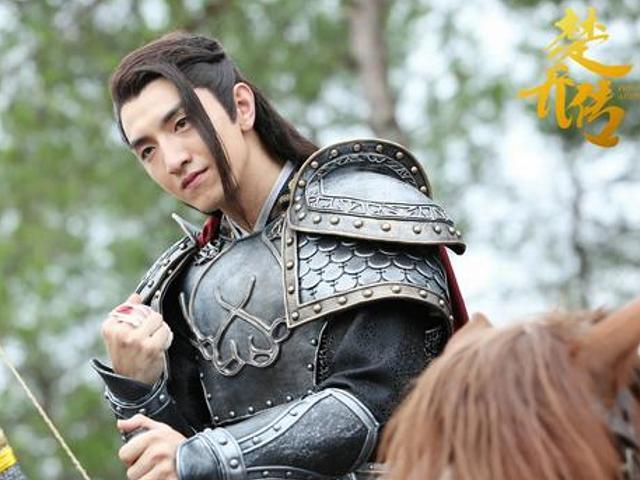 《楚乔传》的赵西风,《倾城时光》里的厉总,网友:终于放下屠刀