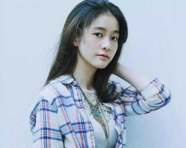 《花千骨》的第二部即将开拍,男女主角已定,女主角遭人非议