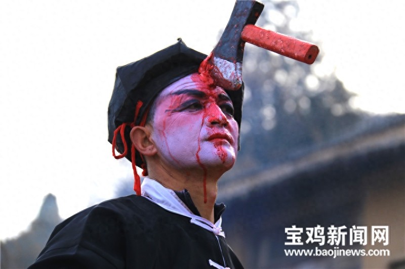 胆小勿进!组图揭秘陇县“血社火”