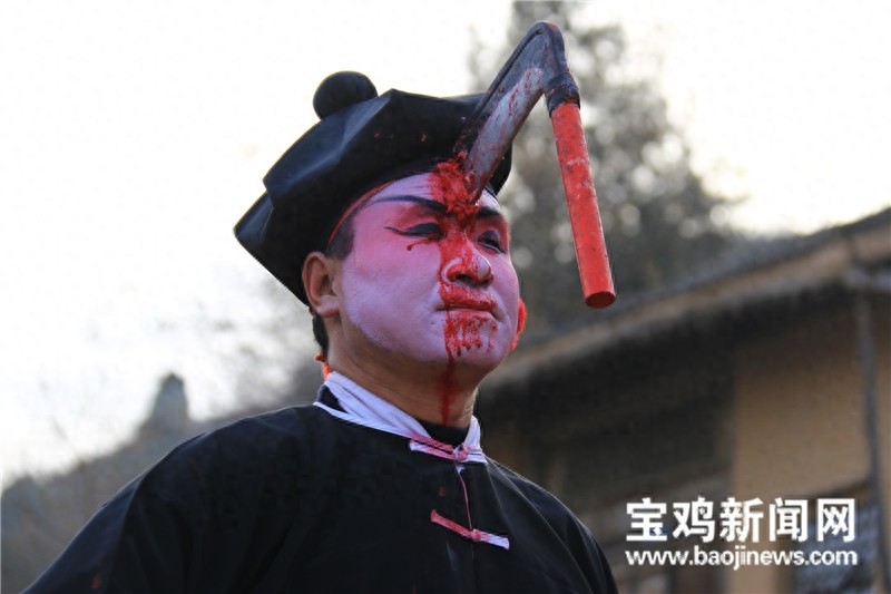 胆小勿进!组图揭秘陇县“血社火”