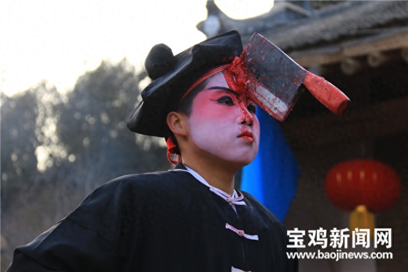 胆小勿进!组图揭秘陇县“血社火”